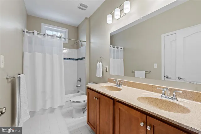 $1,275,000 | 23151 Glenorchy Court, Ashburn, VA 20148