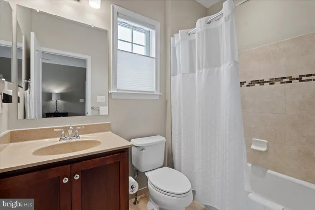 $1,275,000 | 23151 Glenorchy Court, Ashburn, VA 20148