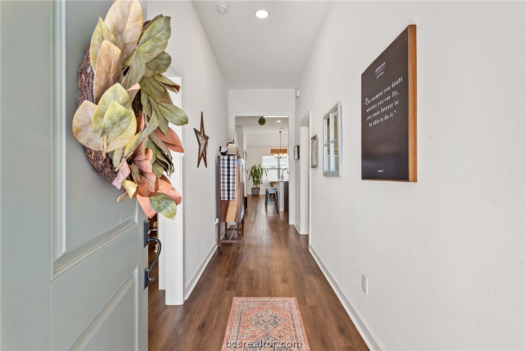 3165 Charge Lane Bryan, TX 77808 - Photo 4 of 26