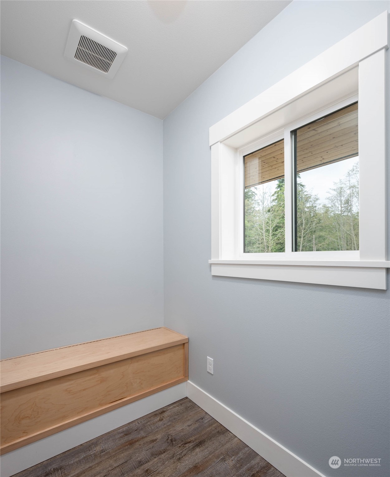 4976 Mercer Road Bow, WA 98232 - Photo 14 of 24 Gallery Image 14