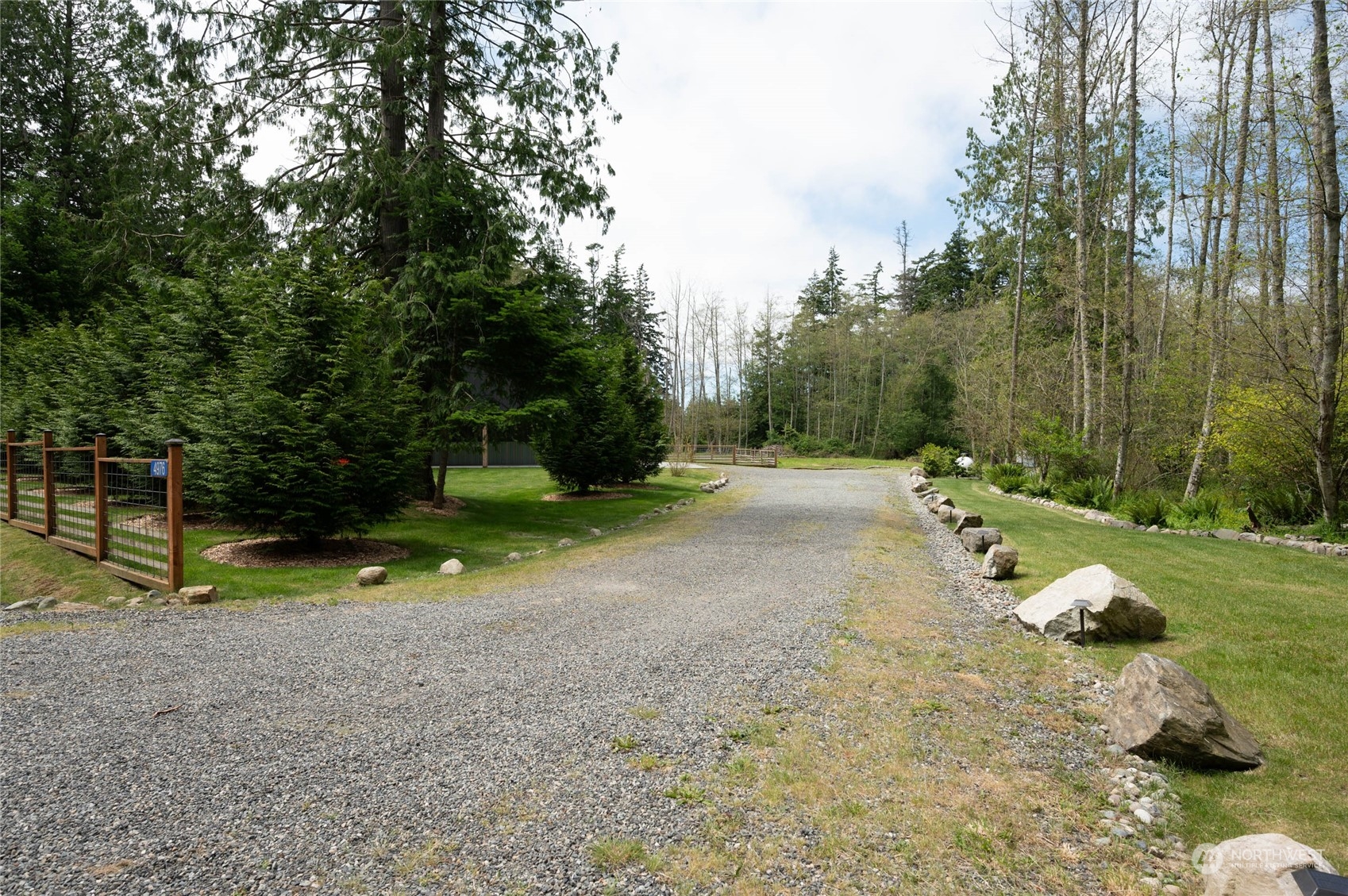 4976 Mercer Road Bow, WA 98232 - Photo 18 of 24 Gallery Image 18