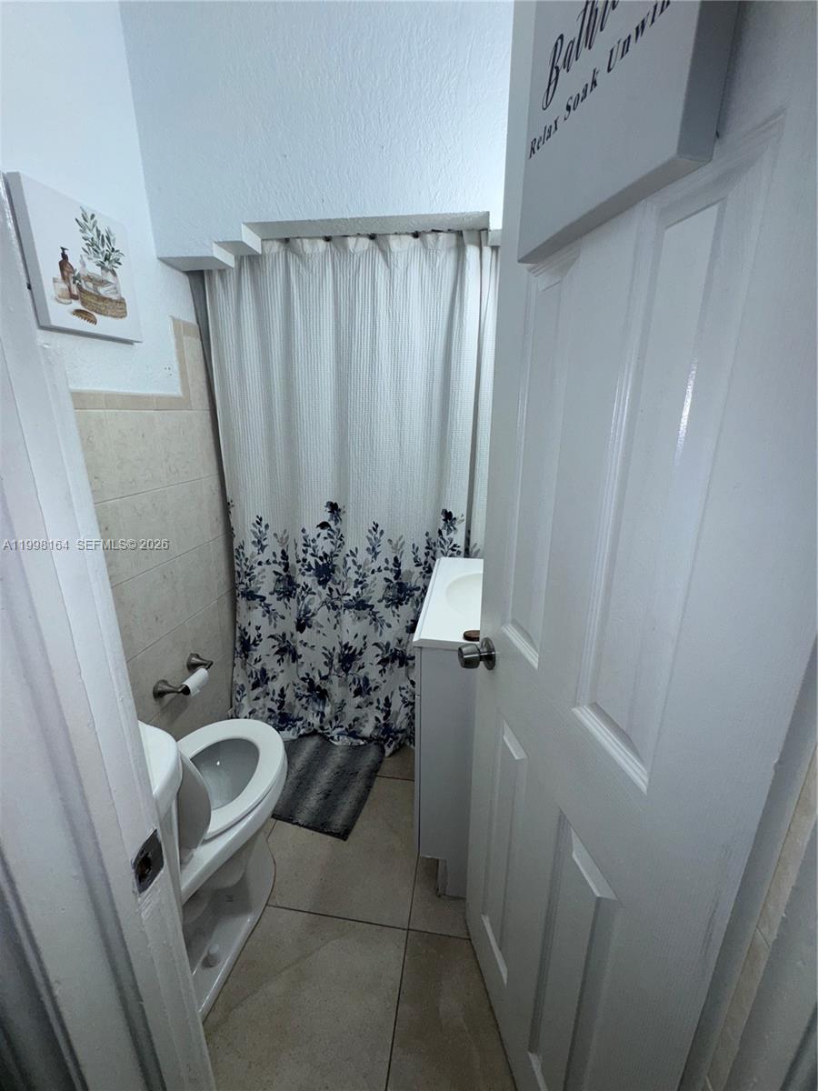 2416 Southwest 12th Street Miami, FL 33135 - Photo 14 of 35