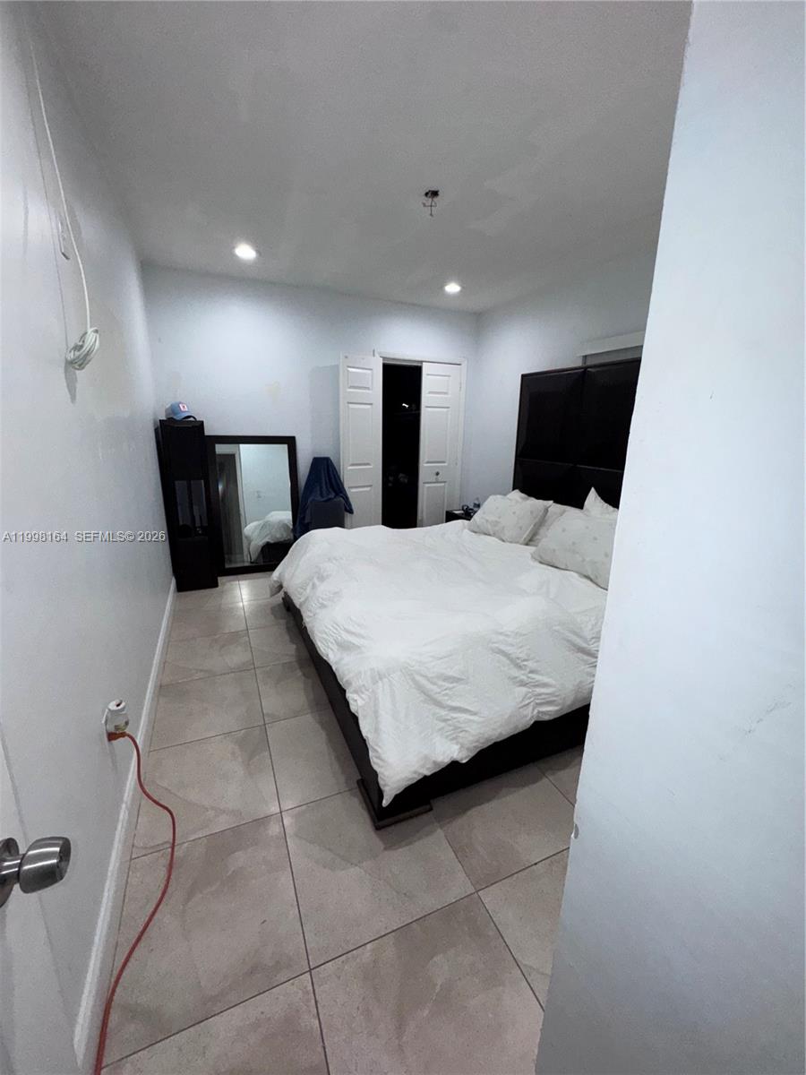 2416 Southwest 12th Street Miami, FL 33135 - Photo 15 of 35