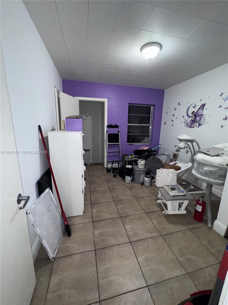 2416 Southwest 12th Street Miami, FL 33135 - Photo 21 of 35