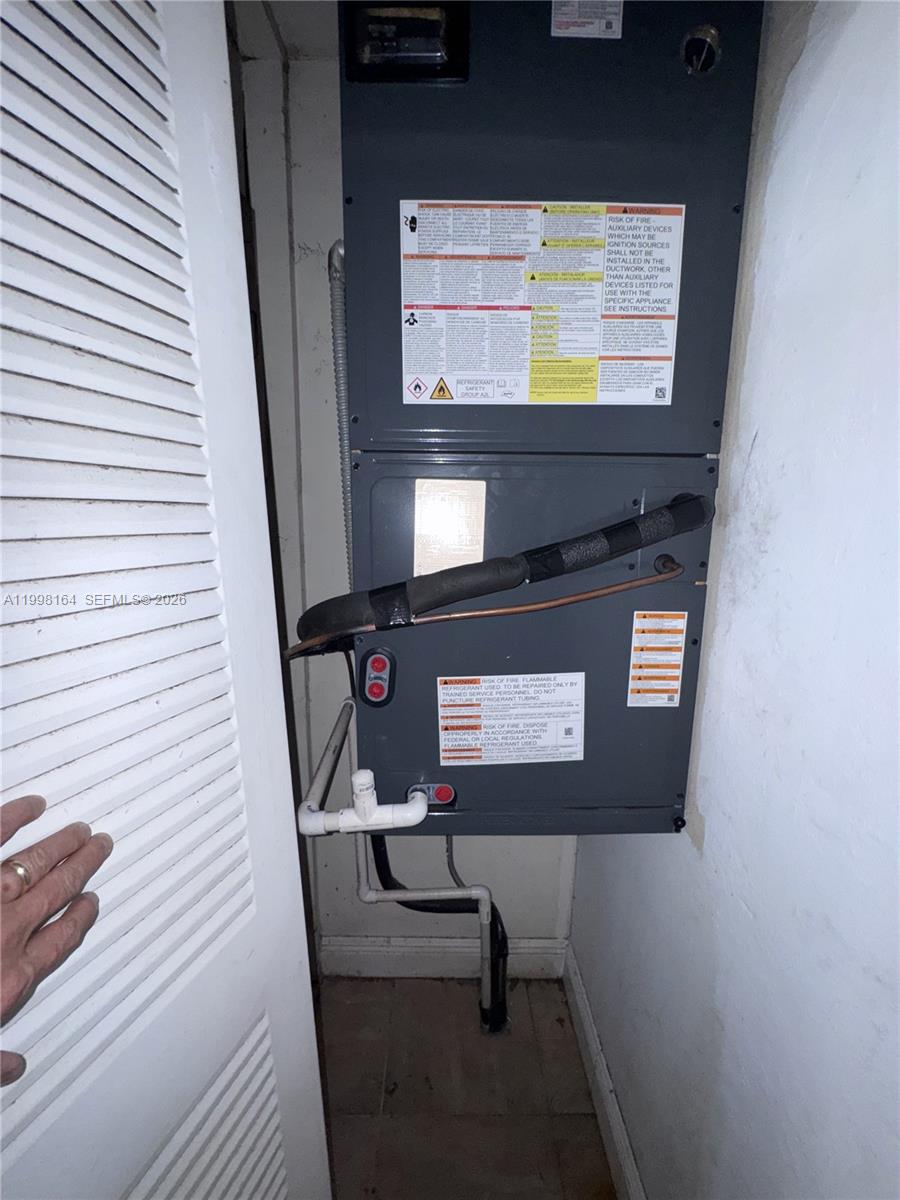 2416 Southwest 12th Street Miami, FL 33135 - Photo 23 of 35