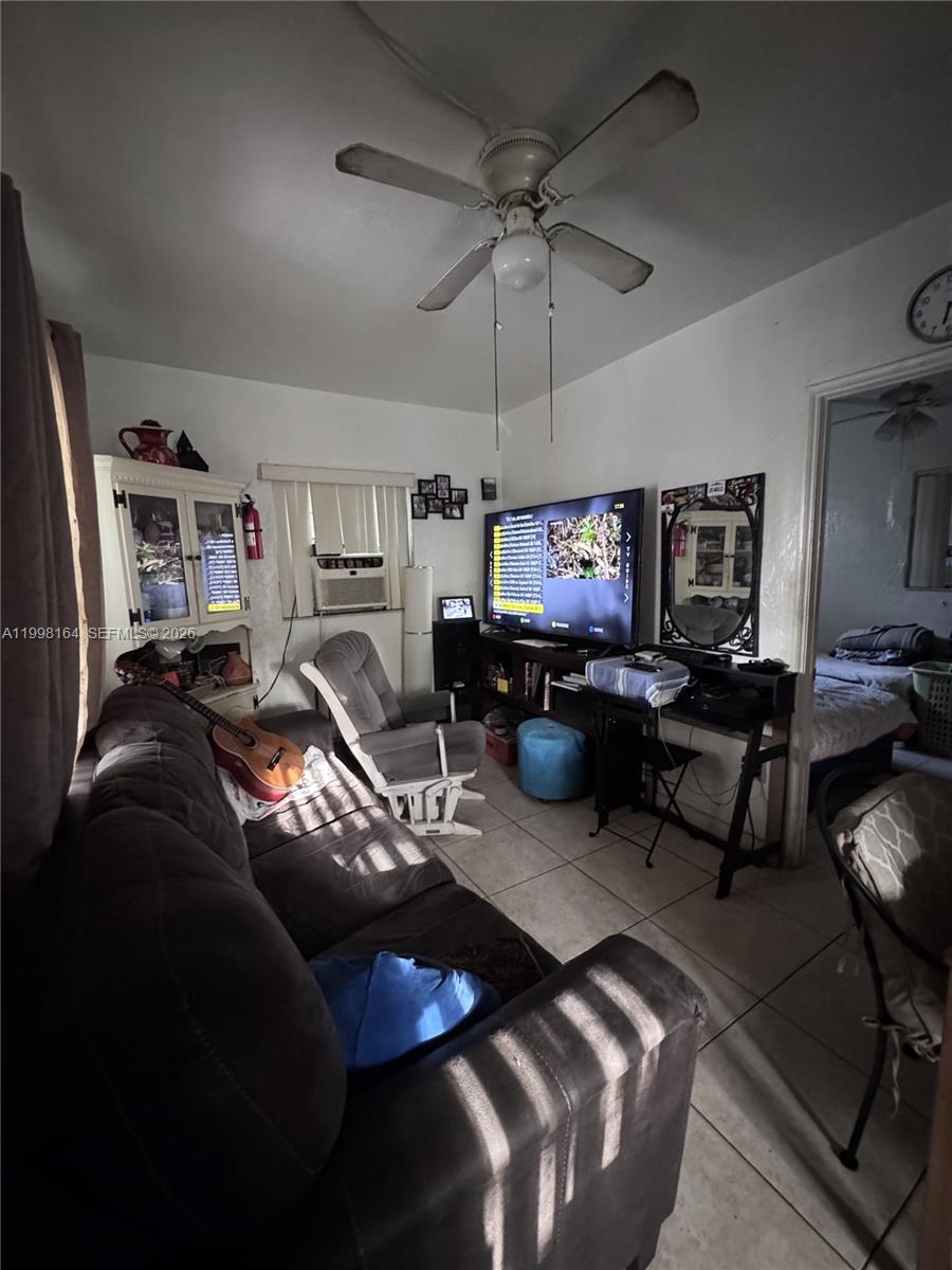 2416 Southwest 12th Street Miami, FL 33135 - Photo 29 of 35