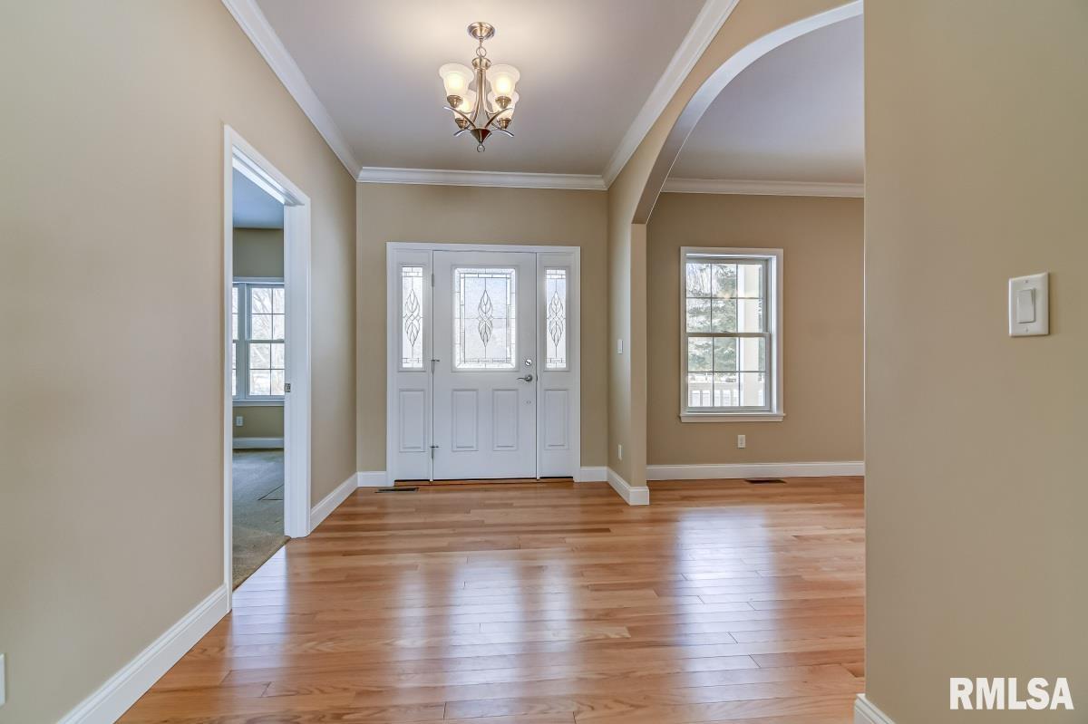 24625 Brookwood Hills Road Athens, IL 62613 - Photo 3 of 49 Gallery Image 3