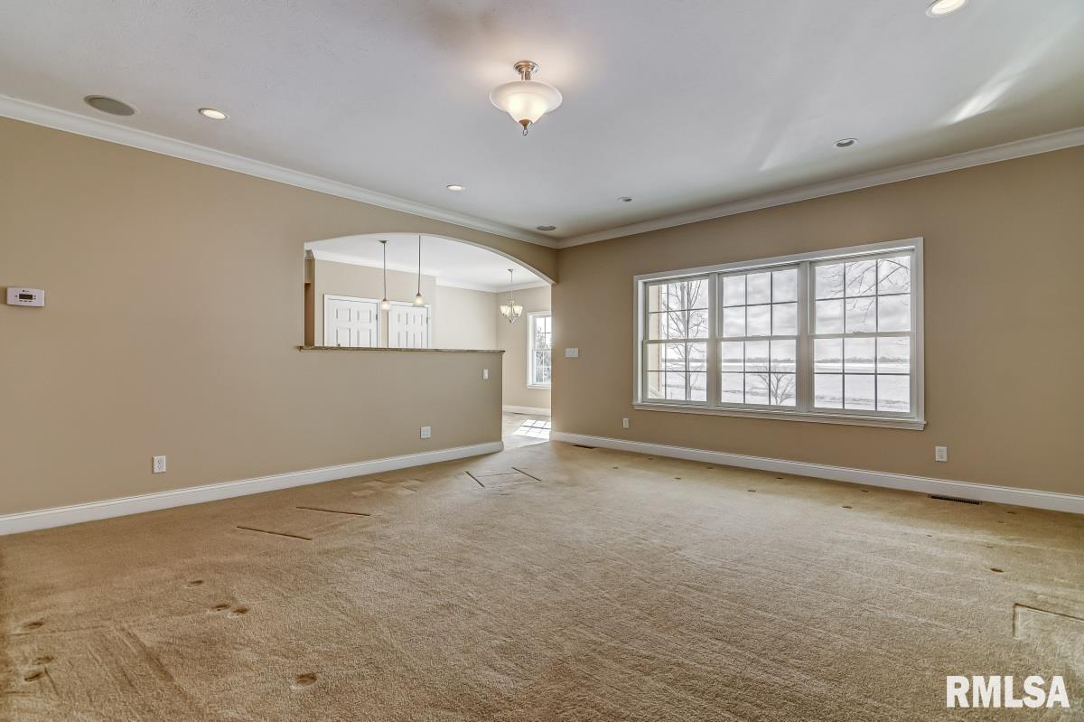 24625 Brookwood Hills Road Athens, IL 62613 - Photo 7 of 49 Gallery Image 7
