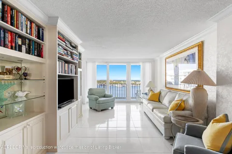 $625,000 | 1801 South Flagler Drive, Unit 1708, West Palm Beach, FL 33401