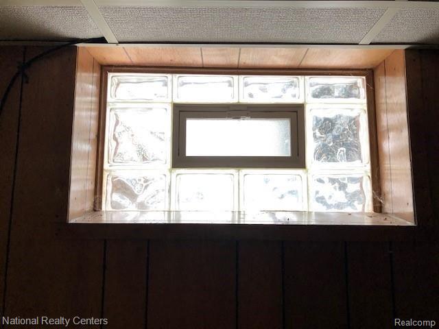 11200 9 Mile Road South Lyon, MI 48178 - Photo 11 of 22 glass Block.JPG