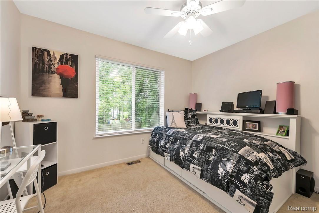 1501 Remsing Street Hartland, MI 48353 - Photo 11 of 29 Bedroom 2