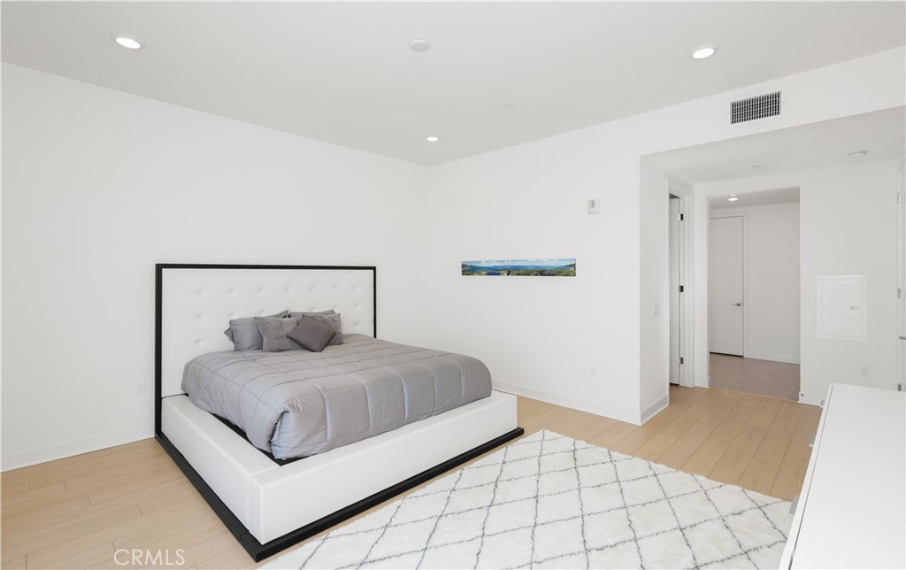 3700 Rivington Irvine, CA 92612 - Photo 14 of 60