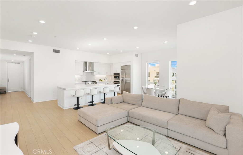 3700 Rivington Irvine, CA 92612 - Photo 7 of 60