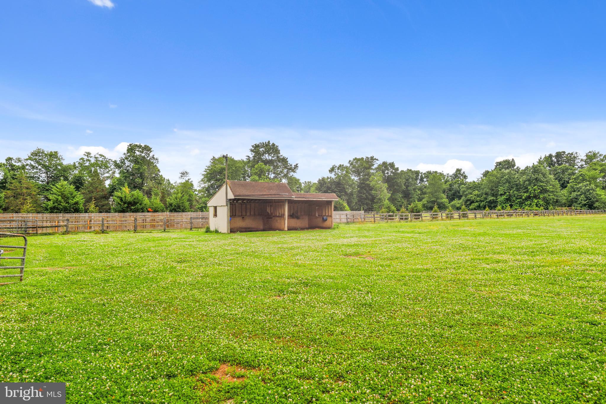 95 Fostertown Road Lumberton, NJ 08048 - Photo 33 of 41 Run-in shed