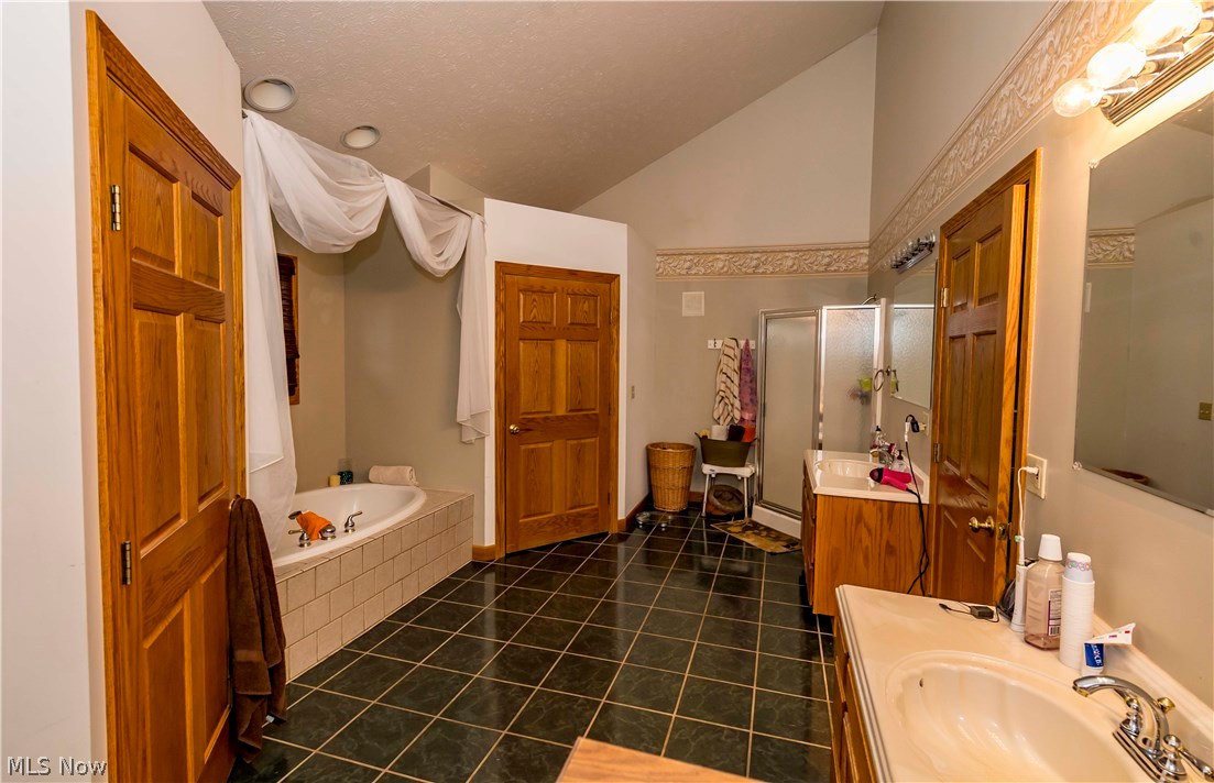 546 Wall Road Wadsworth, OH 44281 - Photo 16 of 19 Gallery Image 16
