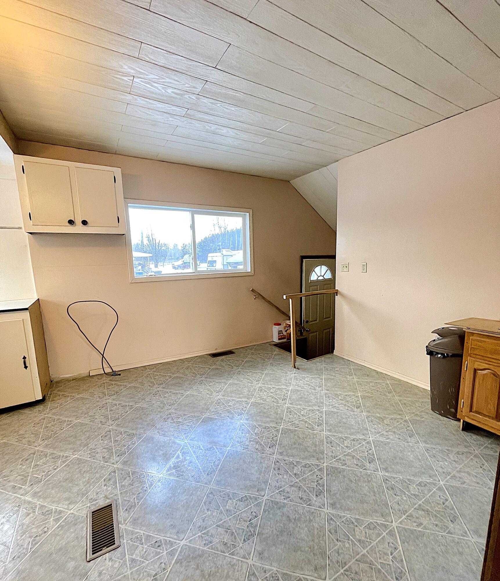 4424 Tow Road Sheridan, MI 48884 - Photo 6 of 14 IMG_2496 FINAL