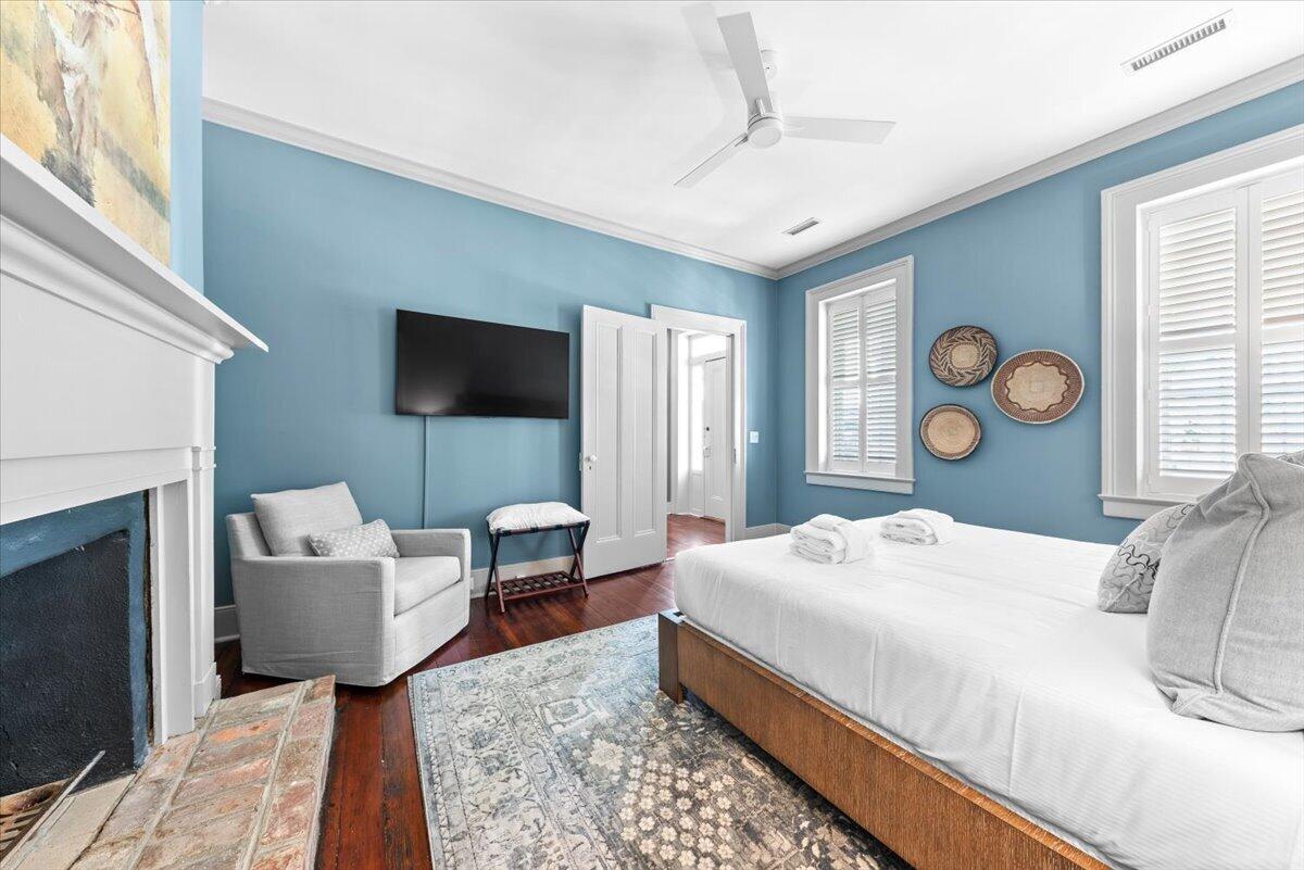 46 Pinckney Street Charleston, SC 29401 - Photo 25 of 52 Primary Bath