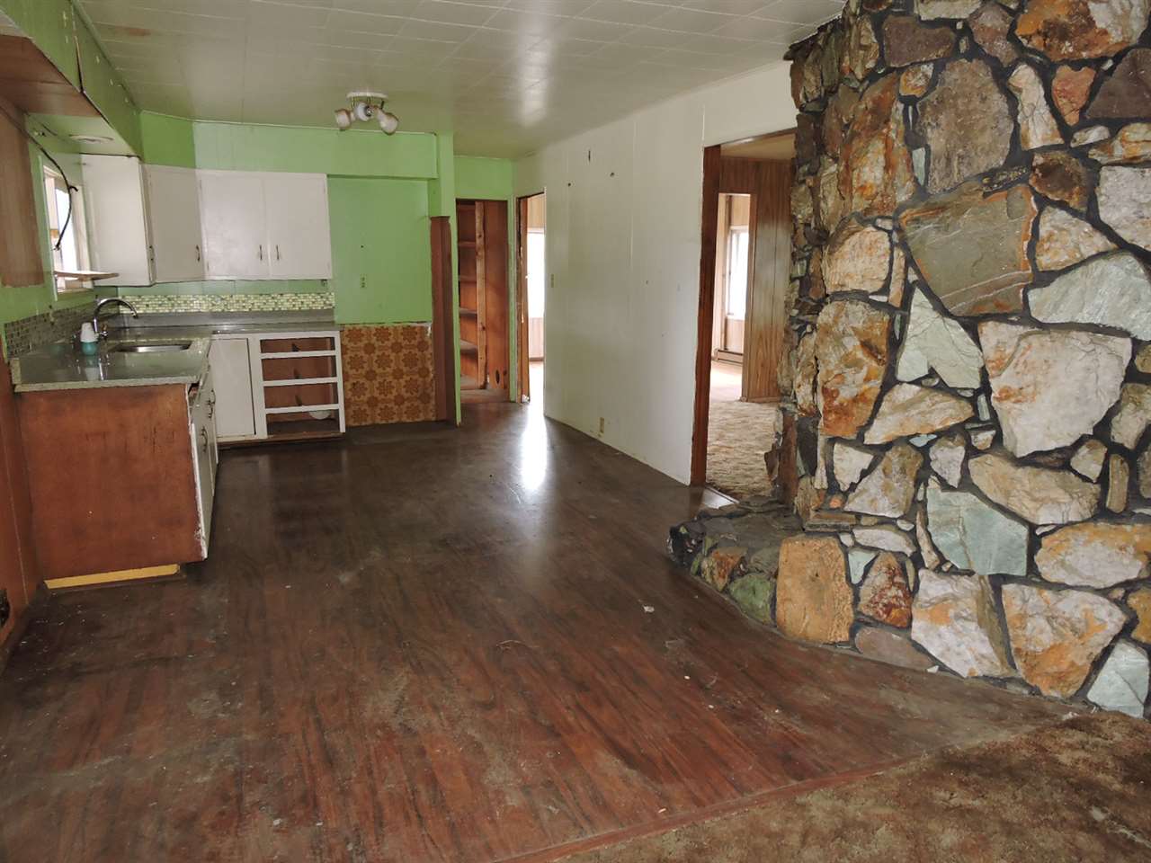 262 Lillijard Road Newport, WA 99156 - Photo 7 of 19 Gallery Image 7