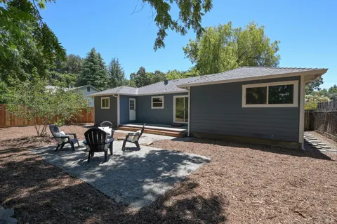 $695,000 | 153 Fairview Lane, Sonoma, CA 95476