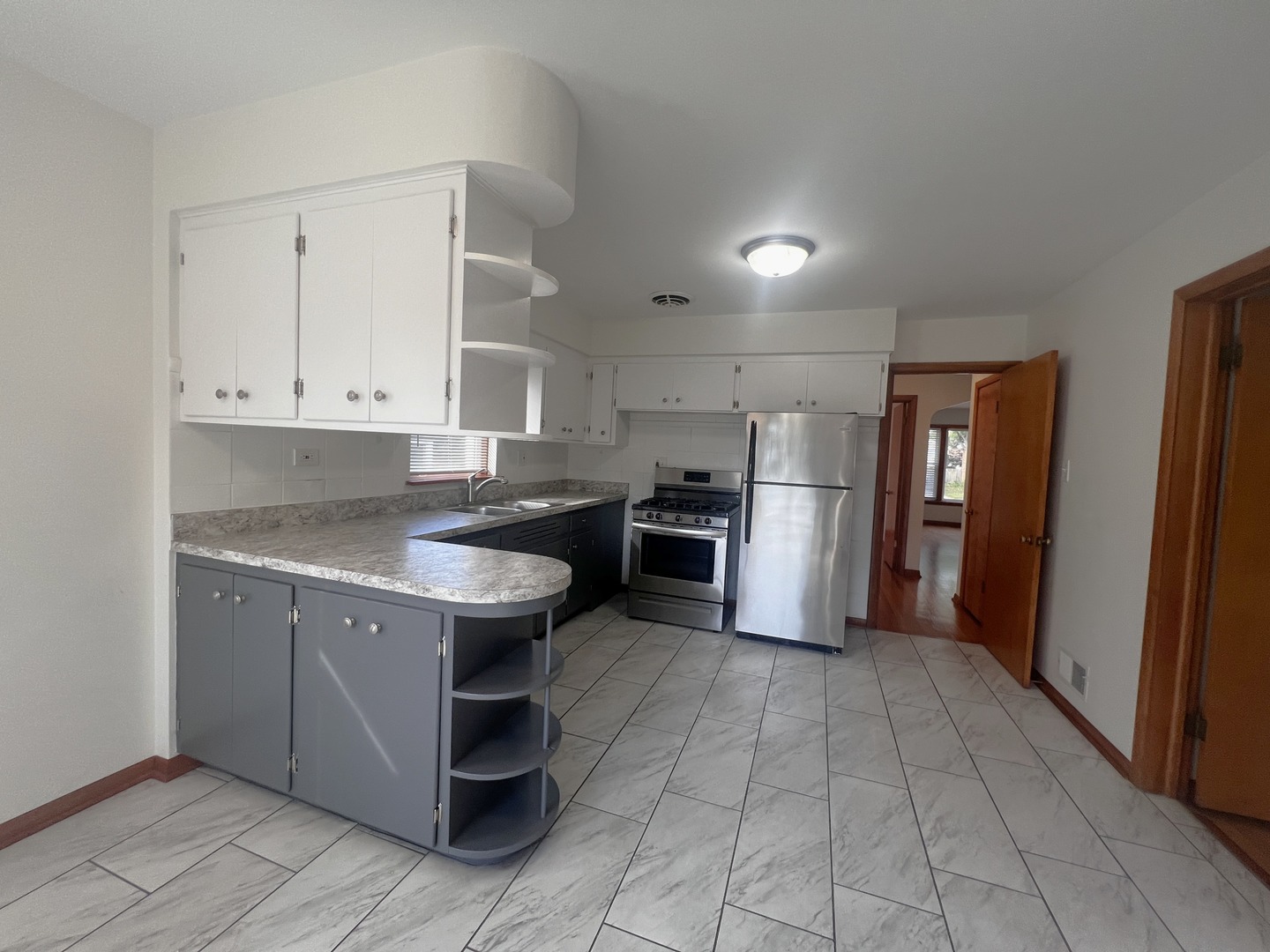 1741 Evergreen Road Homewood, IL 60430 - Photo 12 of 18