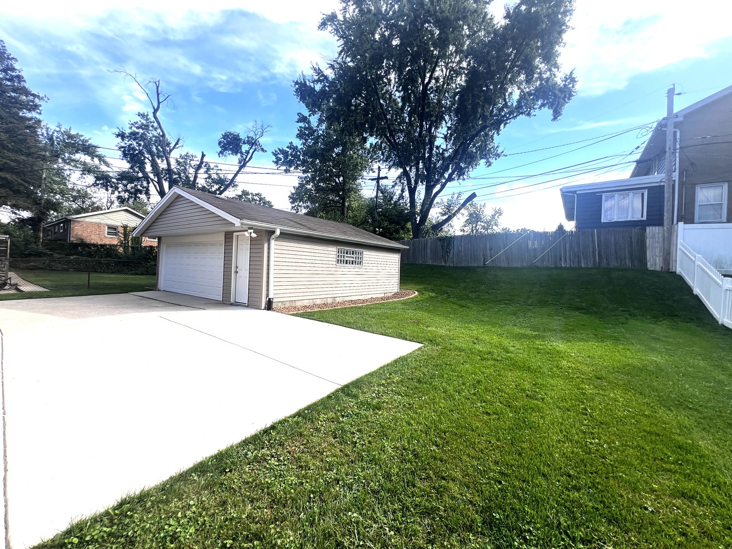 1741 Evergreen Road Homewood, IL 60430 - Photo 5 of 18