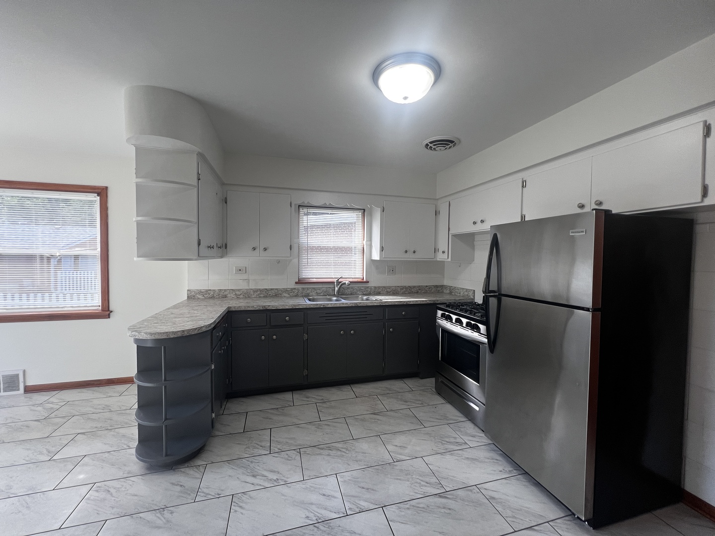 1741 Evergreen Road Homewood, IL 60430 - Photo 10 of 18