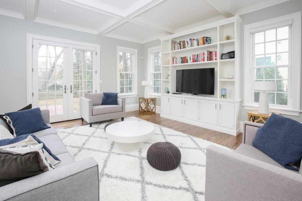 8 Beresford Road Brookline, MA 02467 - Photo 6 of 14