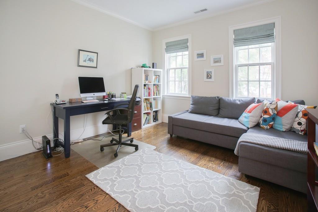 8 Beresford Road Brookline, MA 02467 - Photo 10 of 14