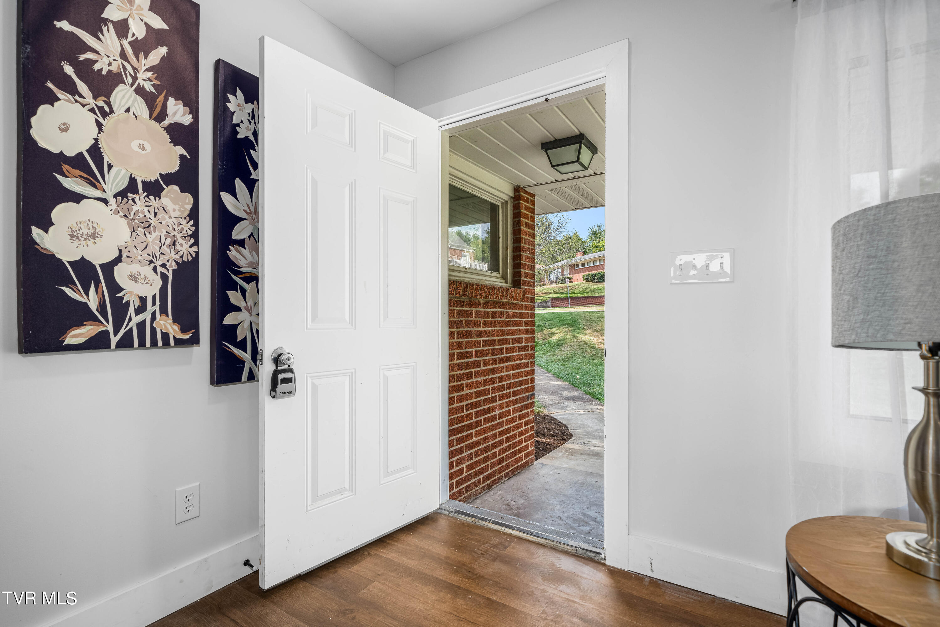 529 Bays View Road Kingsport, TN 37660 - Photo 19 of 52 529 Bays View Rd (18 of 52)