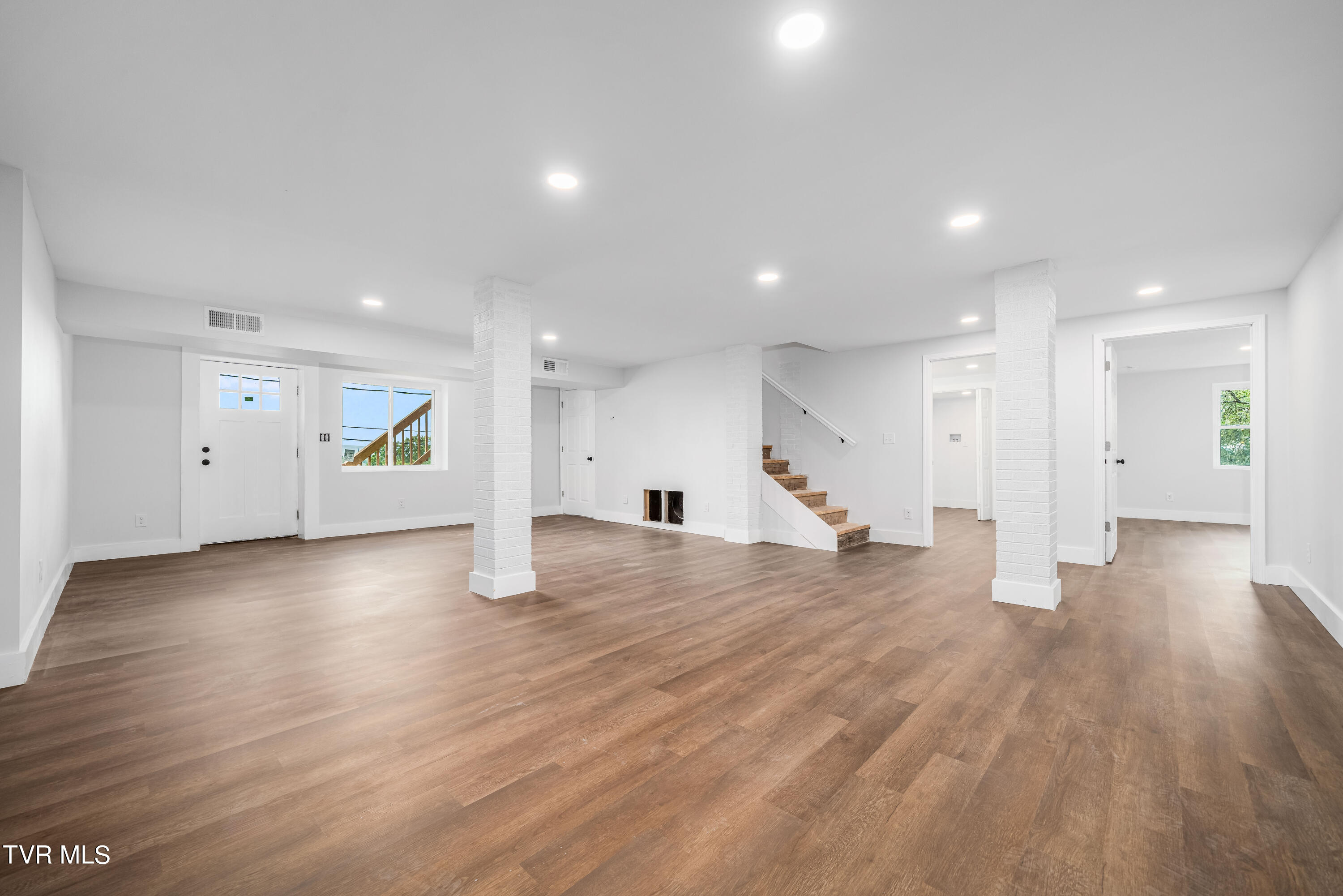 529 Bays View Road Kingsport, TN 37660 - Photo 41 of 52 529 Bays View Rd (40 of 52)