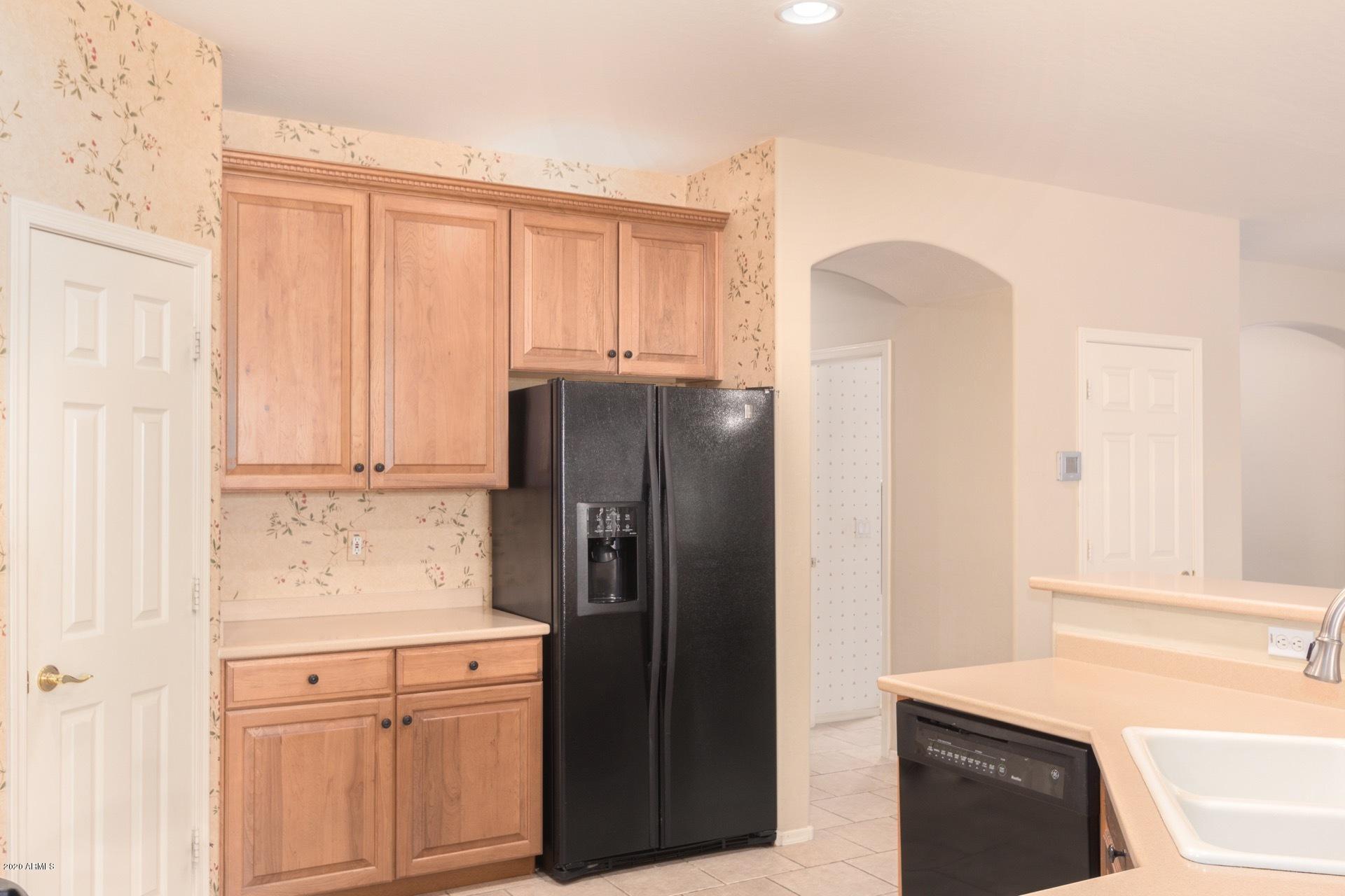 2526 West Apollo Road Phoenix, AZ 85041 - Photo 12 of 25 0014-Apollo (11)