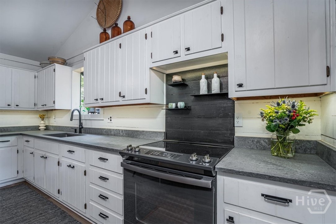 5109 Tallassee Road Athens, GA 30607 - Photo 48 of 61