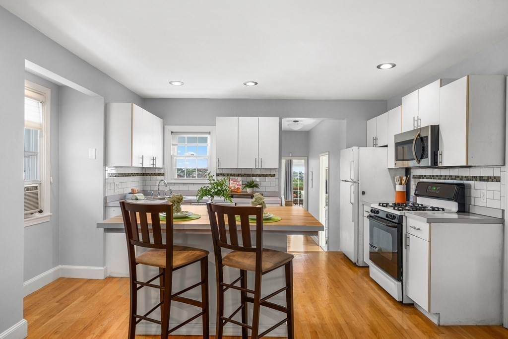 23 Chestnut Street, Unit 5 Chelsea, MA 02150 - Photo 13 of 19