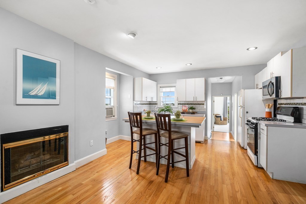 23 Chestnut Street, Unit 5 Chelsea, MA 02150 - Photo 14 of 19