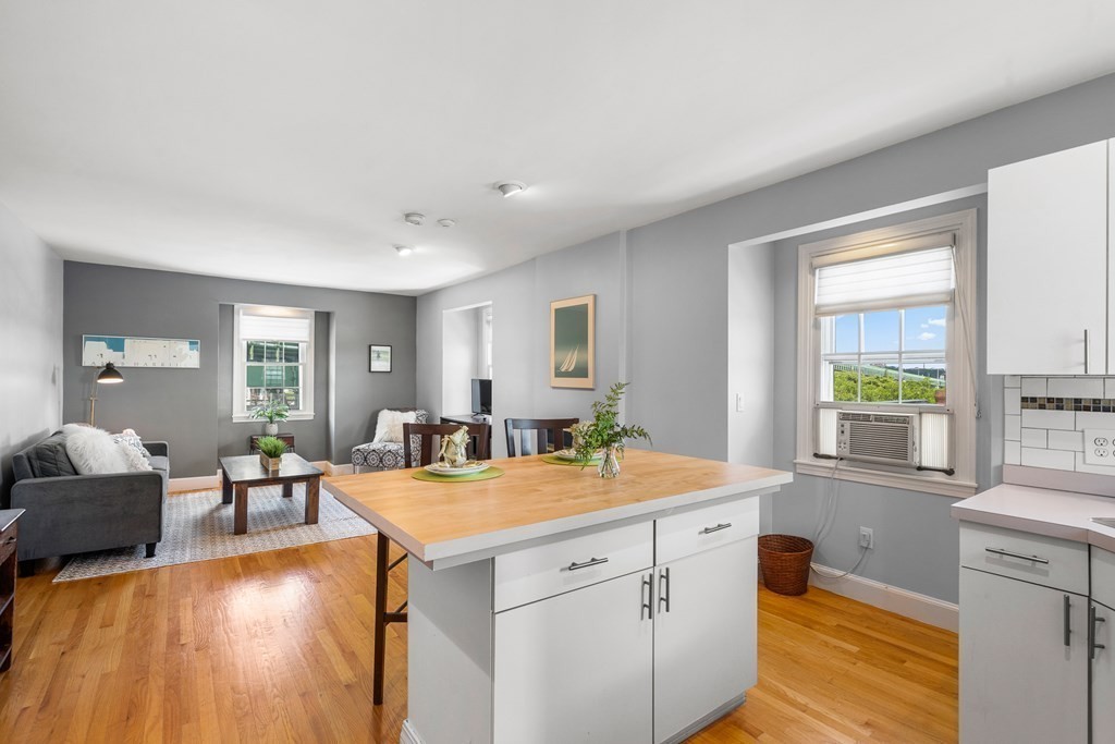 23 Chestnut Street, Unit 5 Chelsea, MA 02150 - Photo 15 of 19