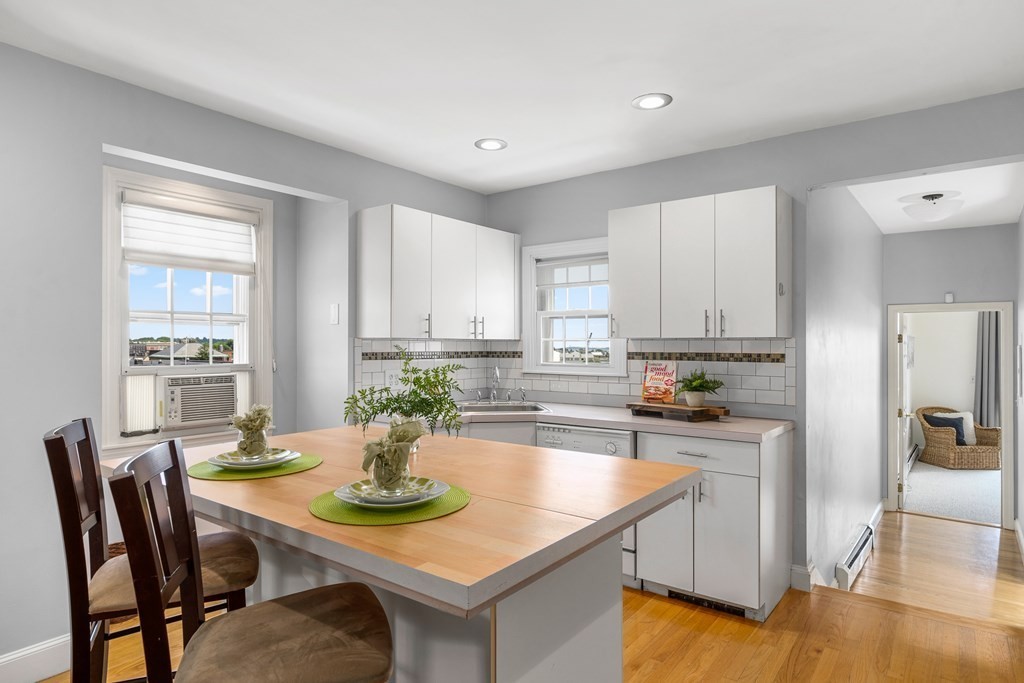 23 Chestnut Street, Unit 5 Chelsea, MA 02150 - Photo 2 of 19