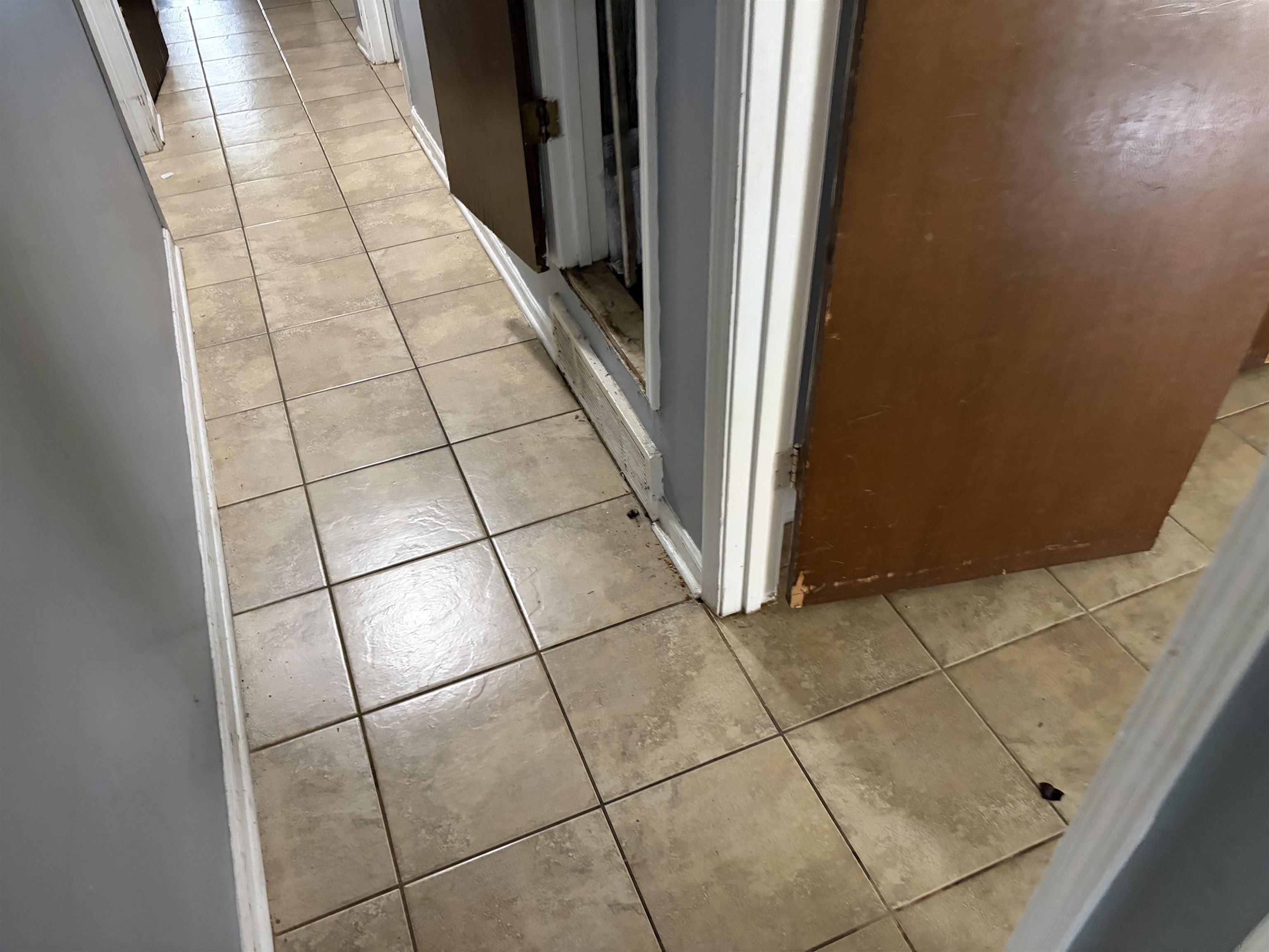 4993 Cedar View Road Memphis, TN 38118 - Photo 10 of 23 Image quality insufficient for description