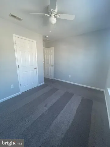 $2,395 | 19 Sir Thomas Lane, Newark, DE 19702