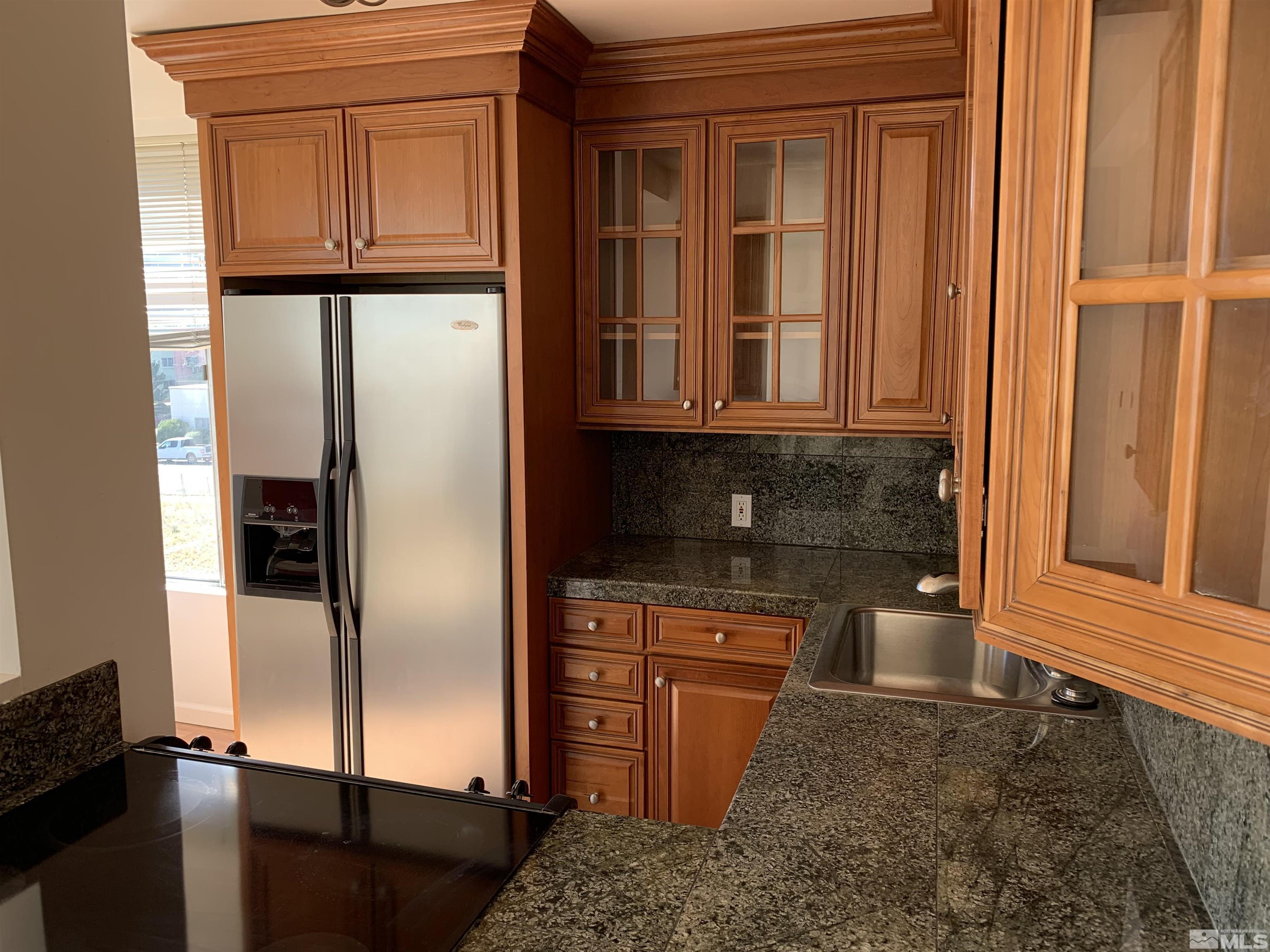 280 Island, Unit 706 Reno, NV 89501 - Photo 3 of 18 Photo 3