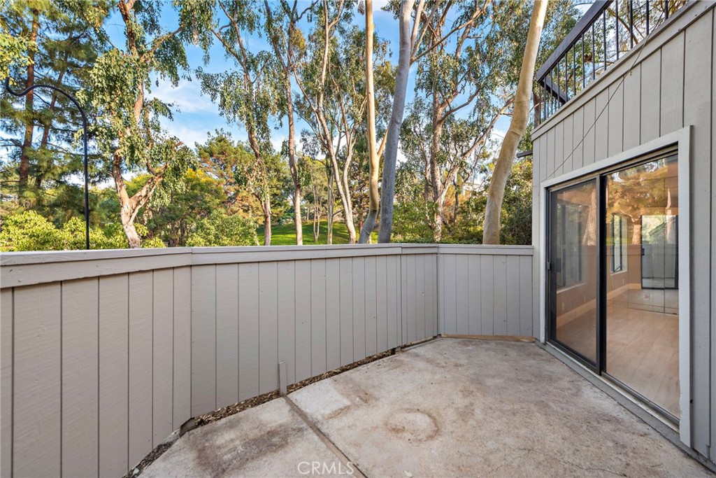 8 Rocky Glen Irvine, CA 92603 - Photo 6 of 29