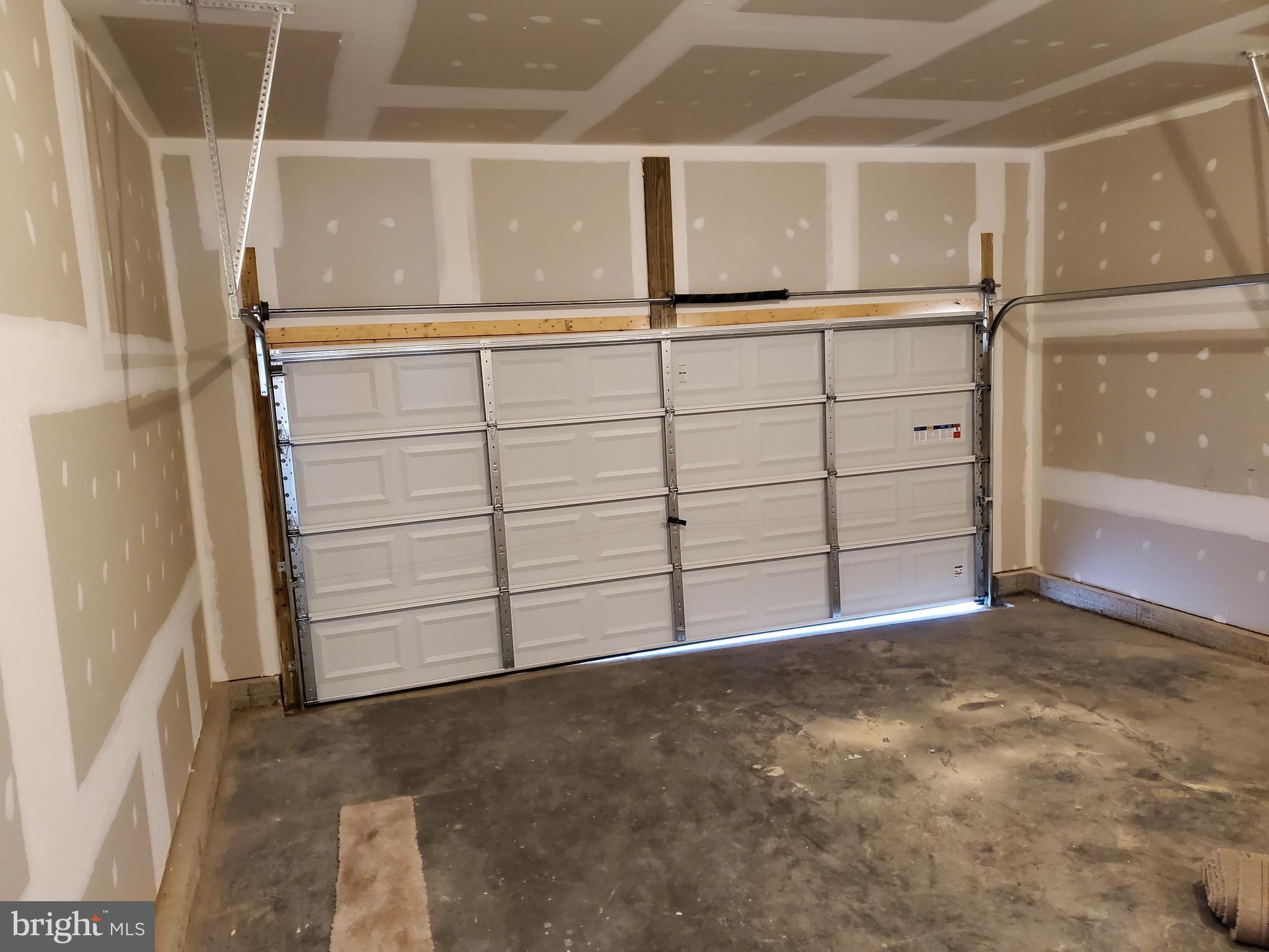 1380 Odenton Road Odenton, MD 21113 - Photo 6 of 43 Garage
