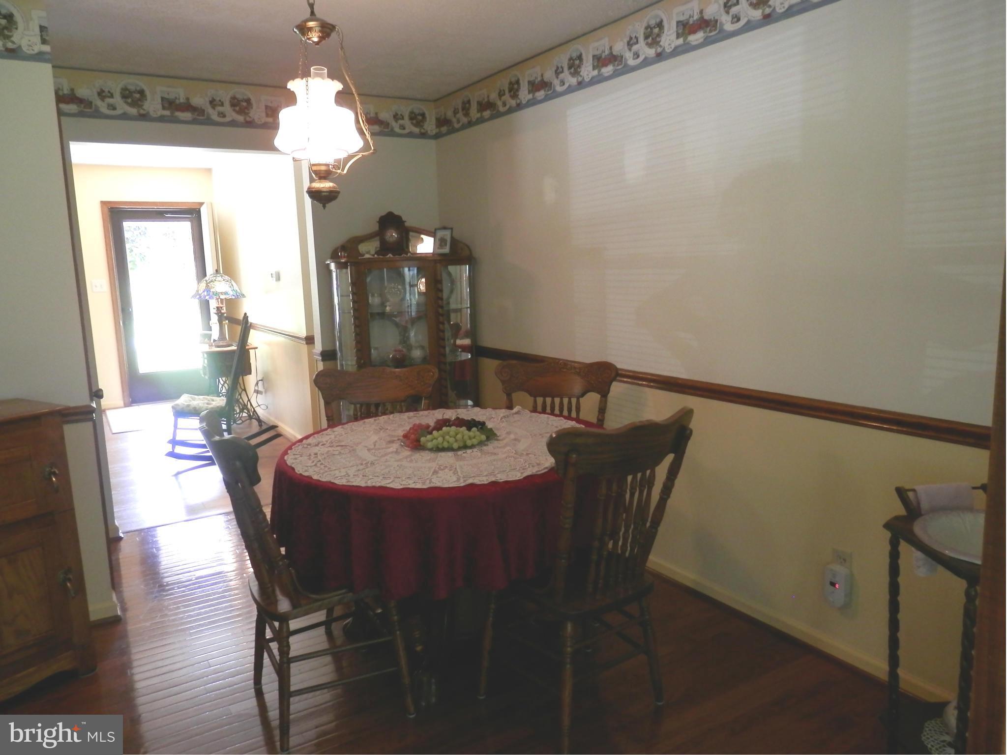 4673 Babylon Road Taneytown, MD 21787 - Photo 9 of 17 Dining Room w wood floors