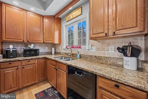 $795,000 | 8300 Hope Point Court, Millersville, MD 21108