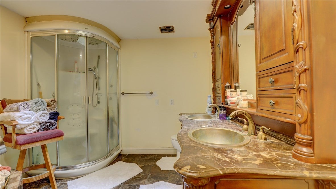 2266 Baker Lane Decatur, IL 62526 - Photo 18 of 48 Gallery Image 18