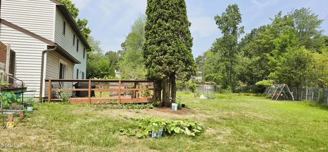 $449,900 | 16 Warwick Way, Niskayuna, NY 12309