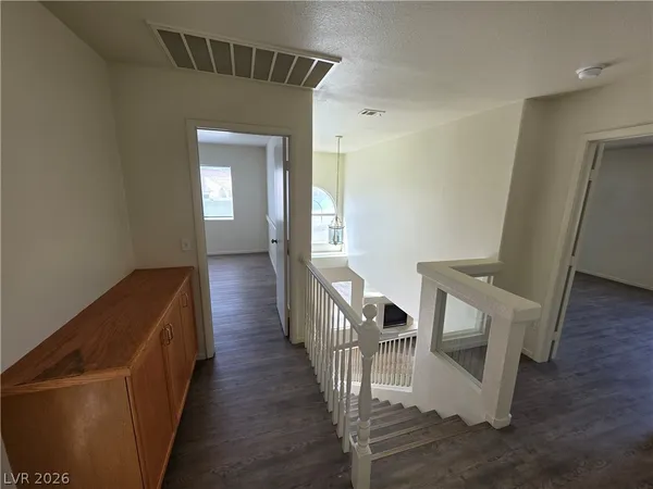 $1,725 | 8829 Cornwall Glen Avenue, Las Vegas, NV 89129