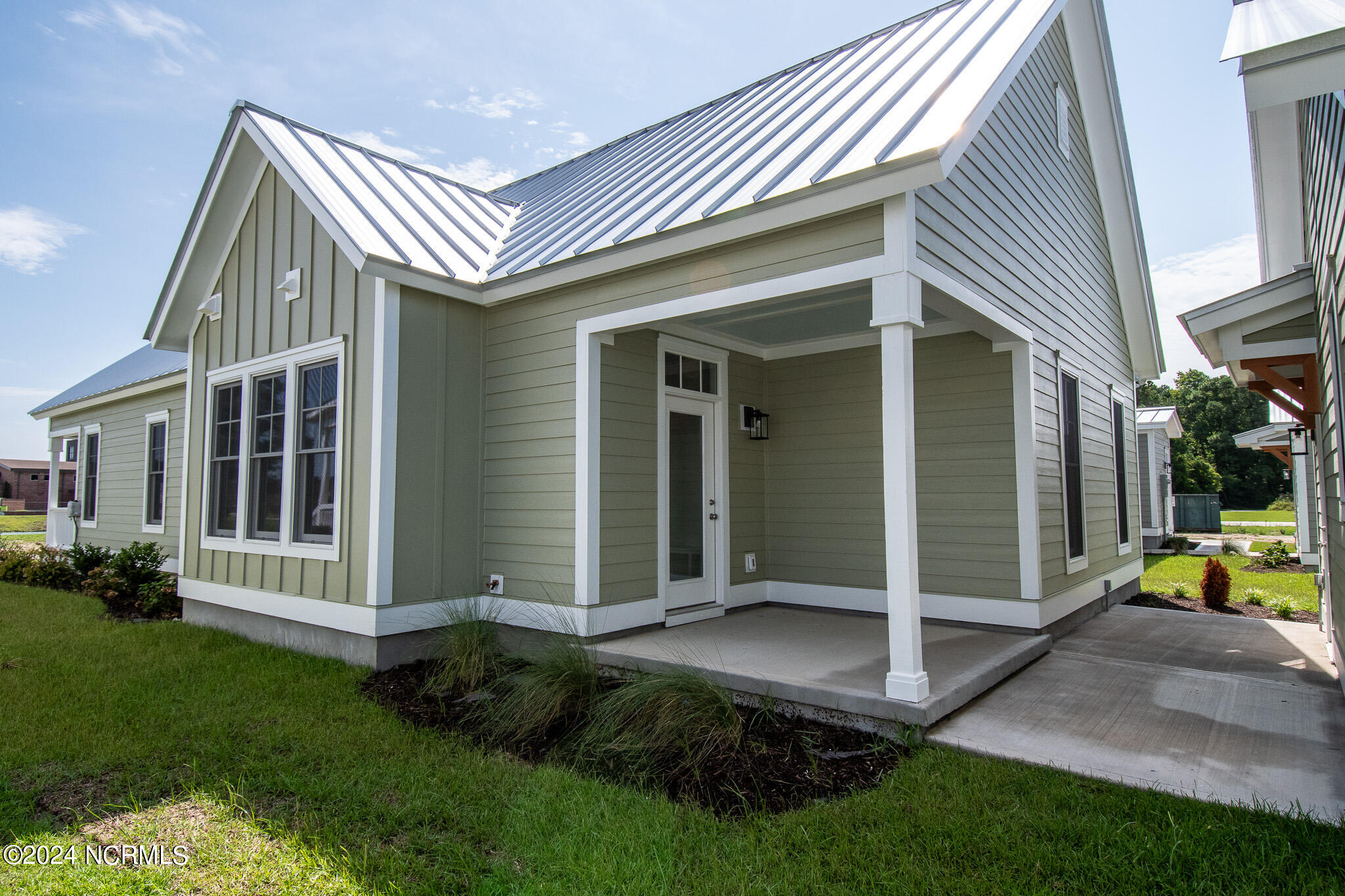 212 Ward Road Swansboro, NC 28584 - Photo 4 of 37 4