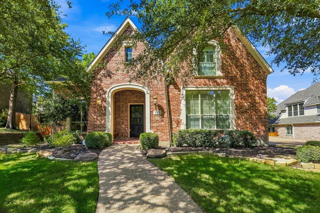 731 Lockridge Road Lantana, TX 76226 - Photo 2 of 38 Gallery Image 2
