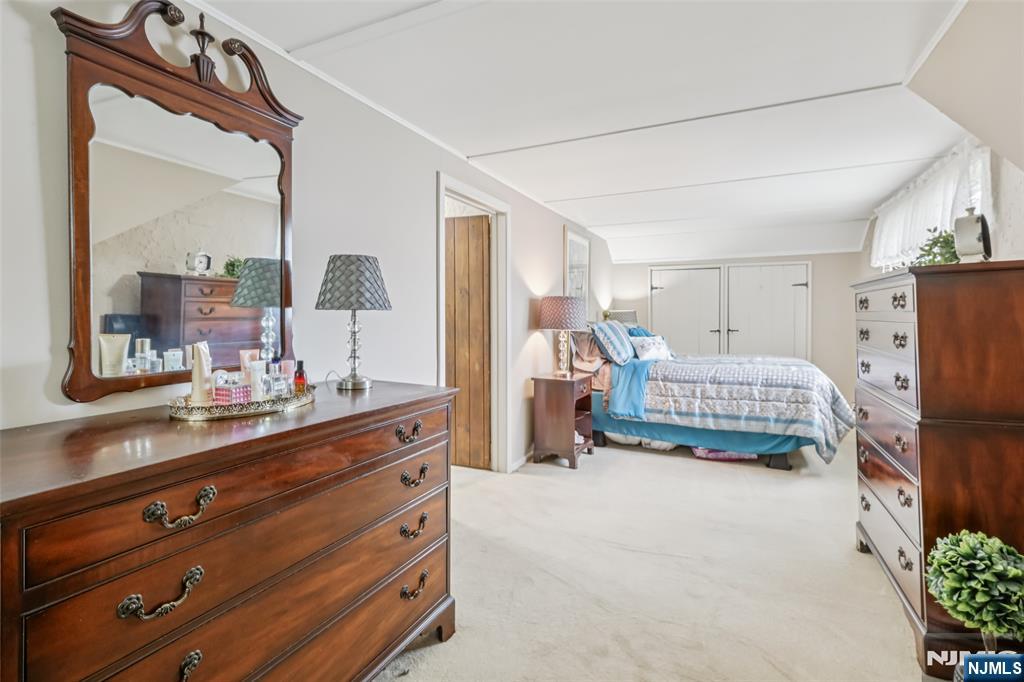 62 Board Road West Milford, NJ 07421 - Photo 26 of 42