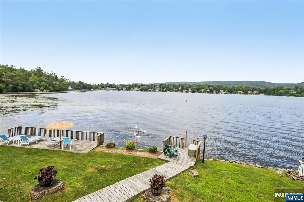 62 Board Road West Milford, NJ 07421 - Photo 30 of 42